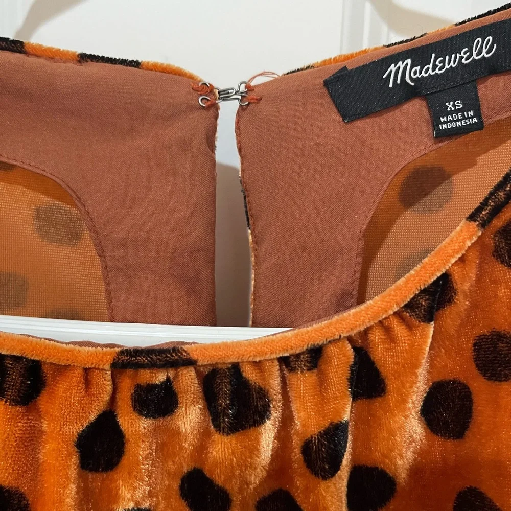 Madewell Velvet Leopard Ruffle Sleeve Top Size XS - Picture 14 of 16